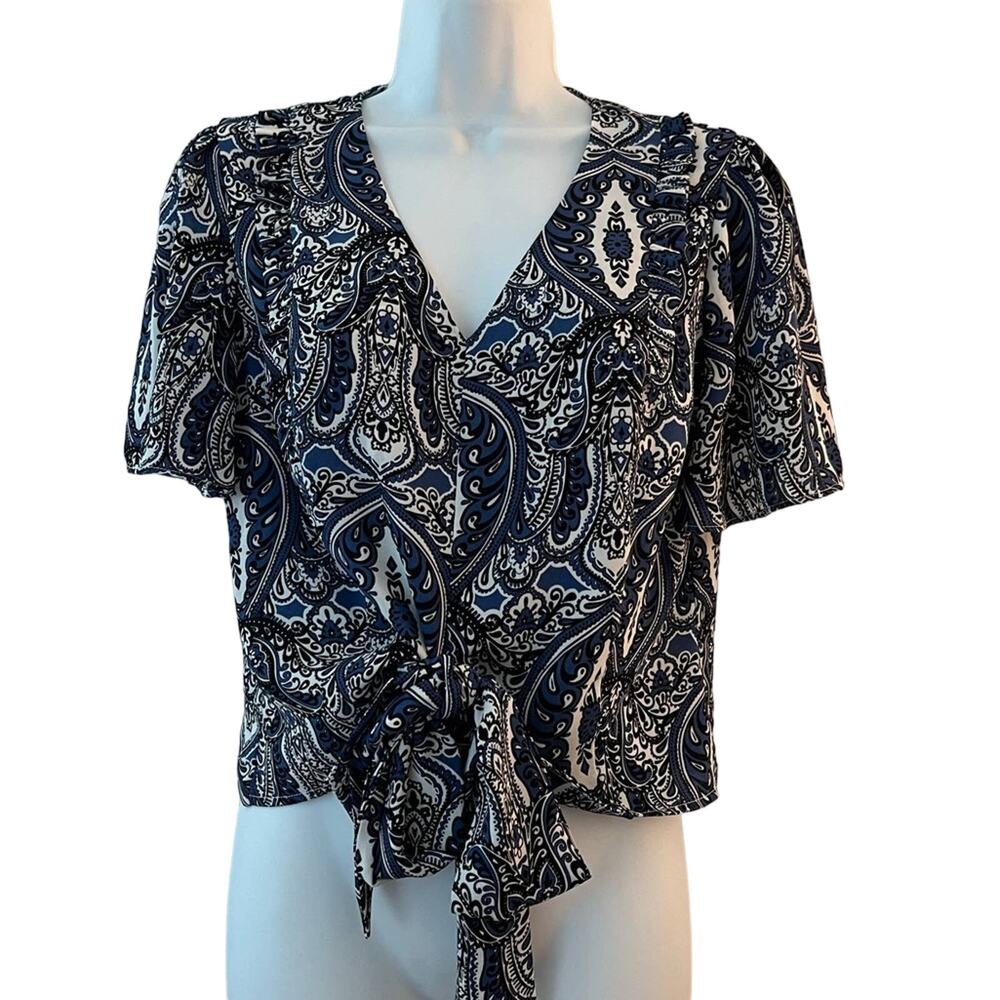 New York & Company Blue White Paisley Print Flutter Sleeve Waist Tie Top sz S